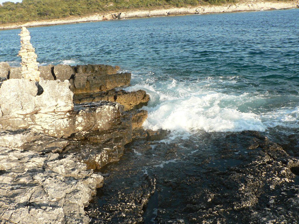 kamenjak-tenger - Gyertekvelem A szikla és a víz harca