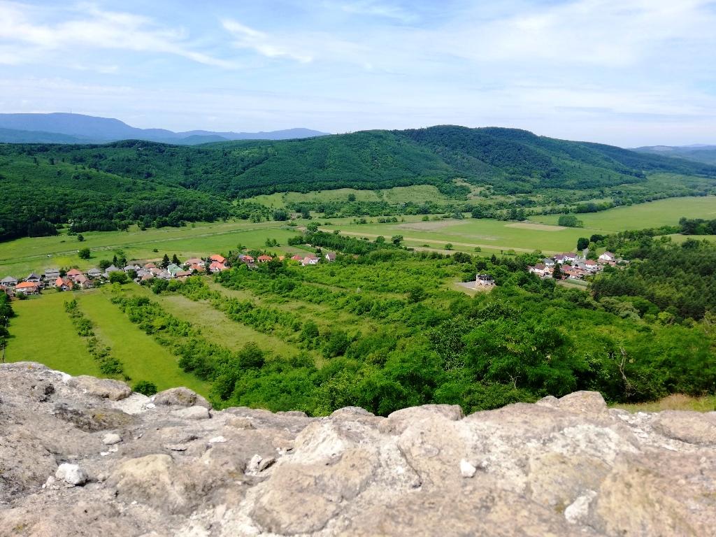 hdr - Gyertekvelem siroki vár panoráma