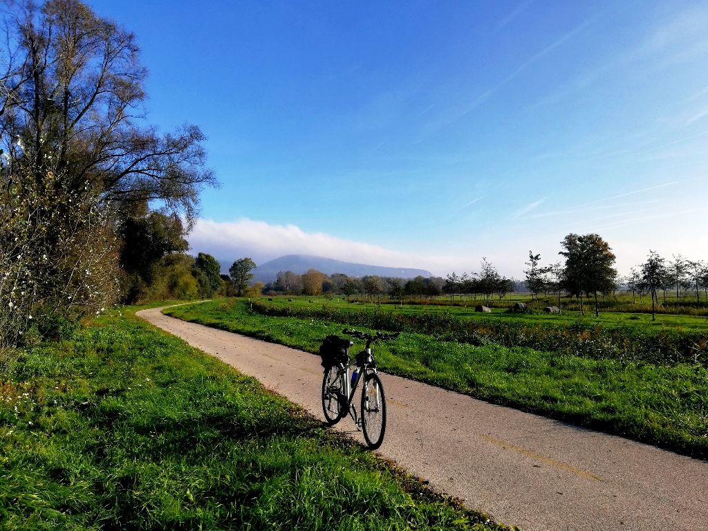 - Gyertekvelem Kerékpárral az Által-ér mentén