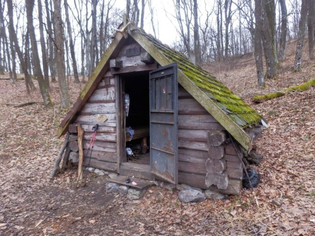 Szállások a hosszútávú túraútvonalak mellett