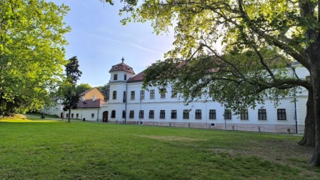 Eszterházy kastély Tata