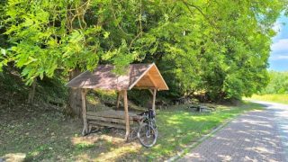 Erdei pihenő Szőlősardó elött